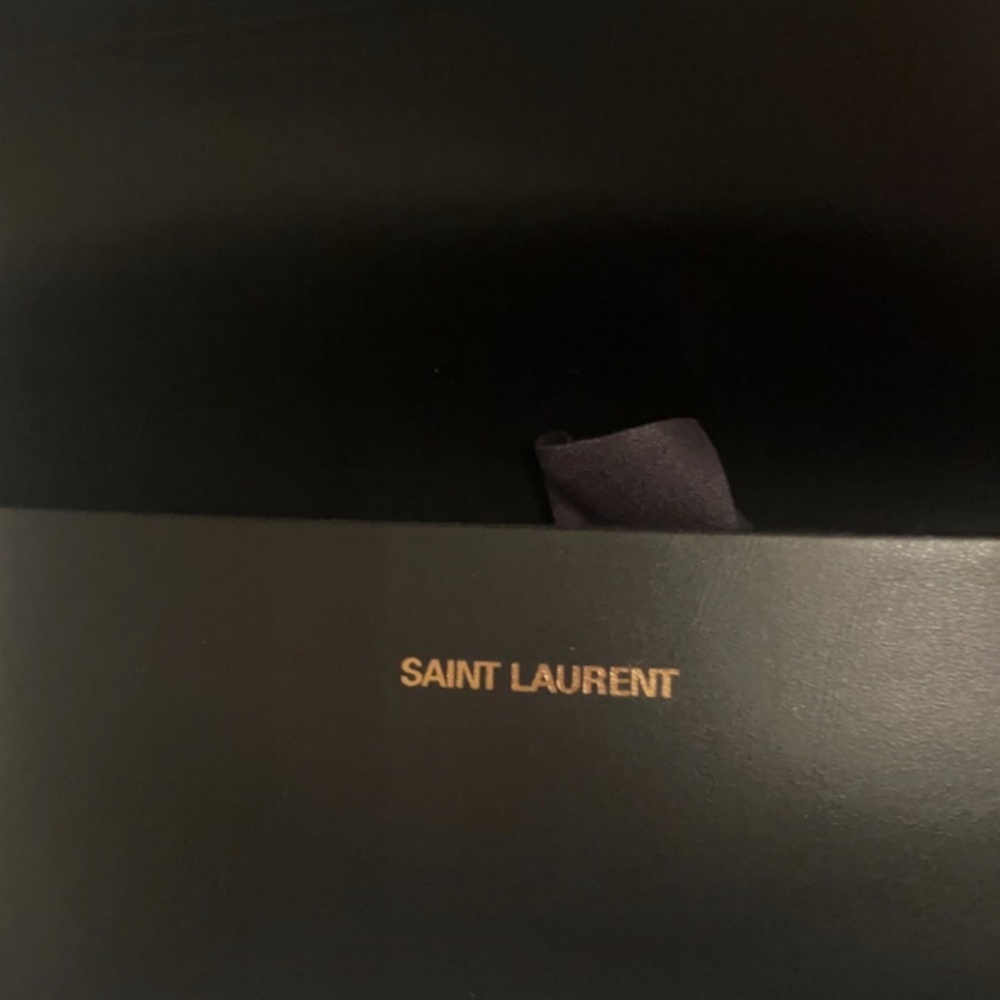 Saint Laurent frames. - Picture 4 of 4